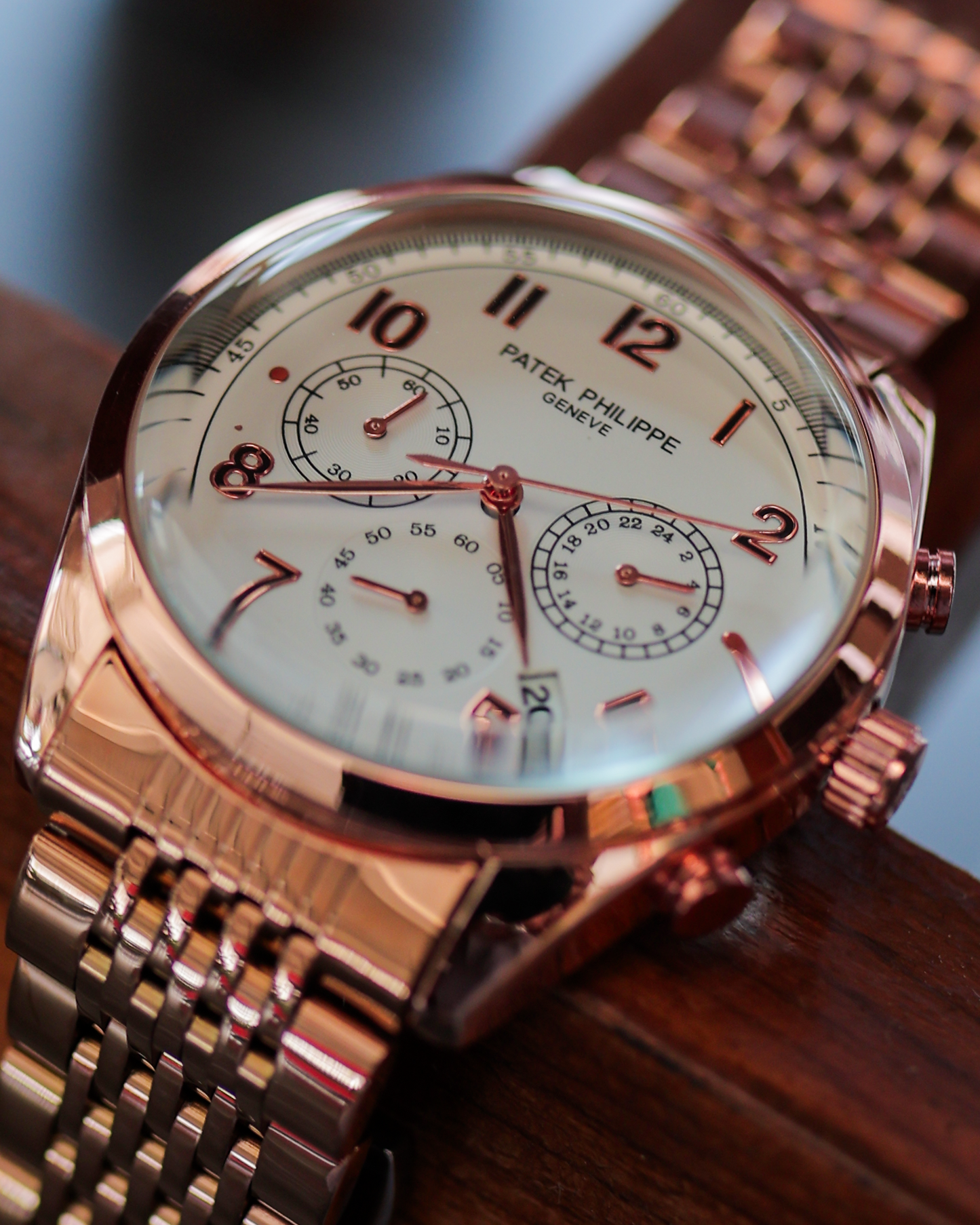 Rose Regent Chronograph Watch – Rose Gold Stainless Steel Bracelet & Ivory Dial Edition