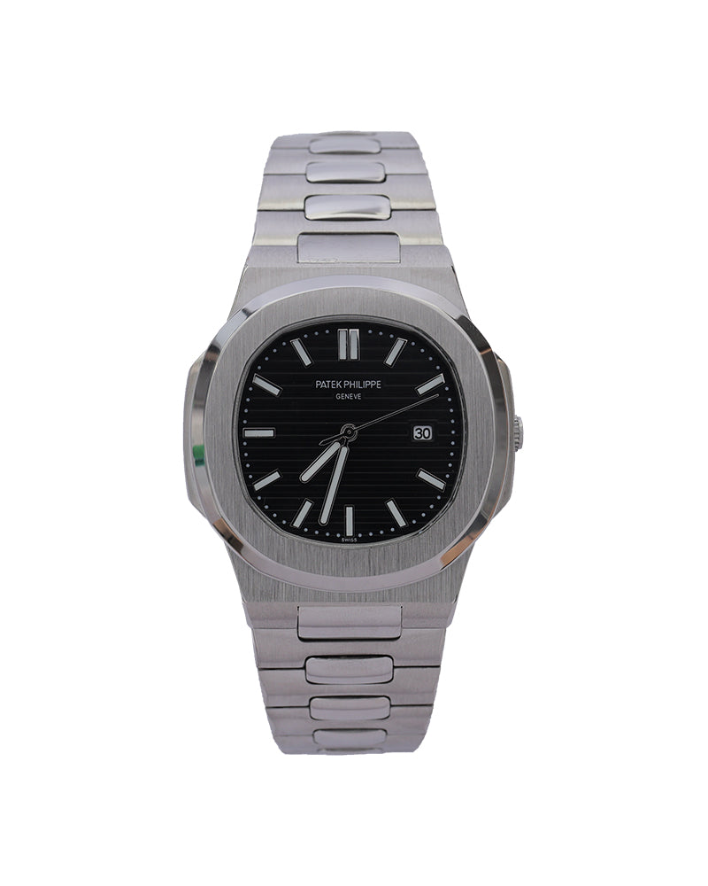 Titanium Royale Classic Watch – Black Textured Dial & Integrated Stainless Steel Bracelet Edition